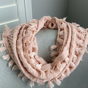 Infinity knit scarf NWT